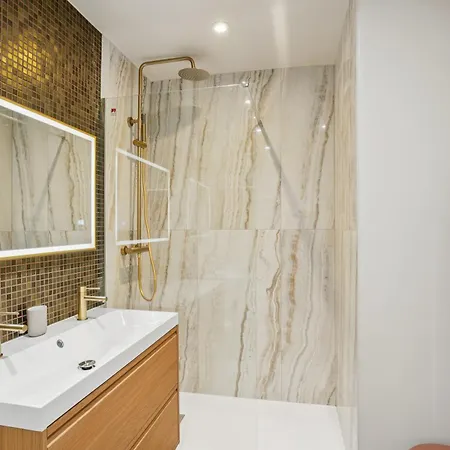 Lavie Maison Ac And Terrace Appartamento *