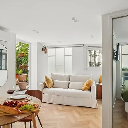 Lavie Maison Ac And Terrace Appartamento Parigi